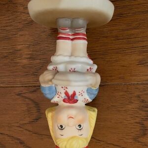 EUC- charming ceramic figurine with bowl of tomato soup